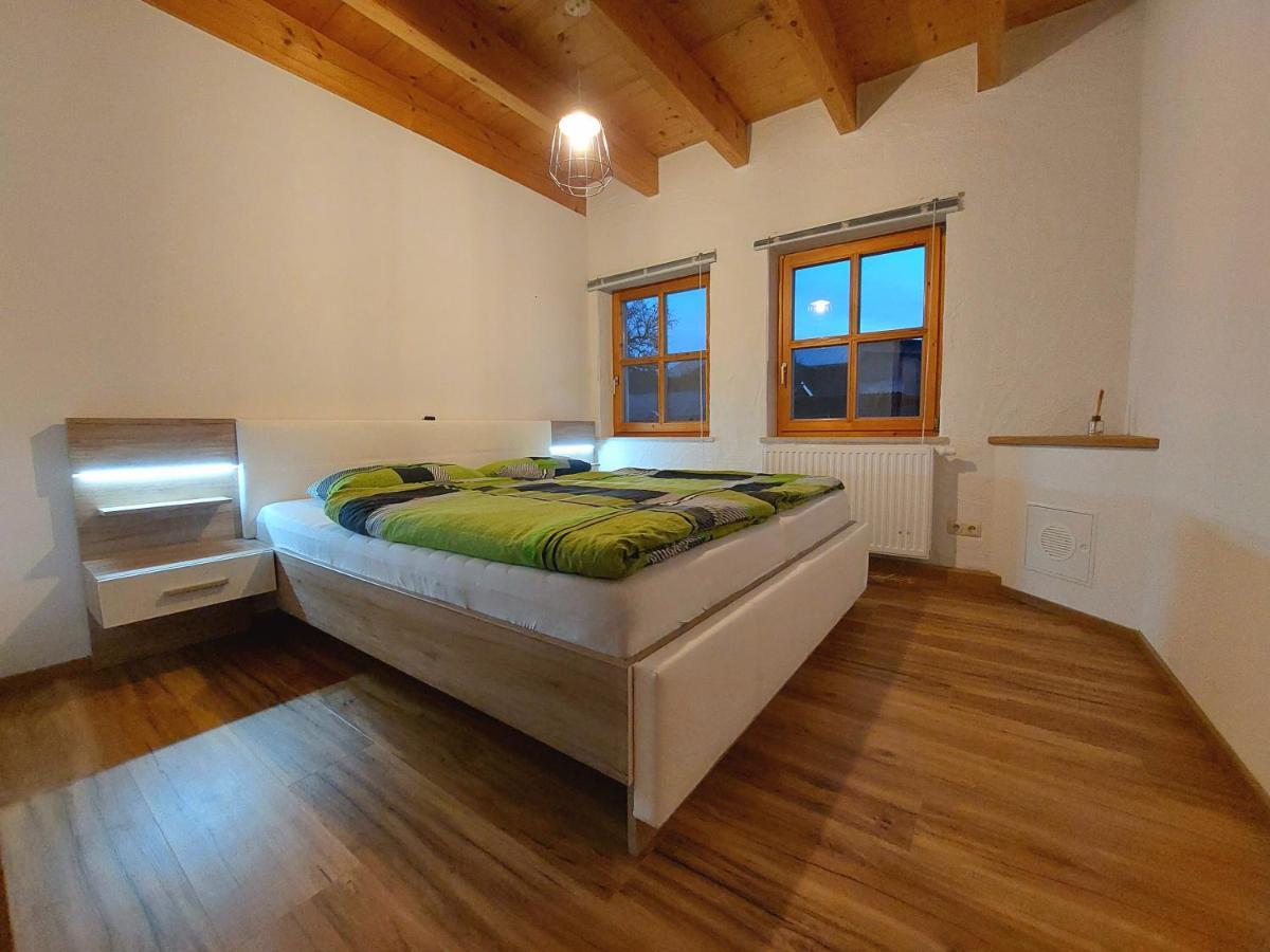 400Qm Bayerische Villa 2500Qm Uneinsehbarer Garten In Beliebter Urlaubsregion Freyung Luaran gambar