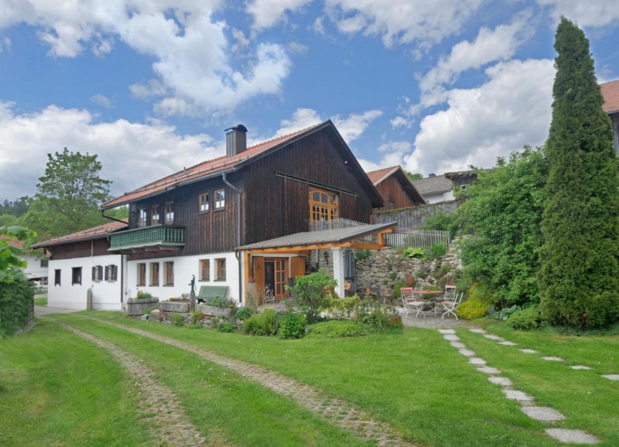 400Qm Bayerische Villa 2500Qm Uneinsehbarer Garten In Beliebter Urlaubsregion Freyung Luaran gambar